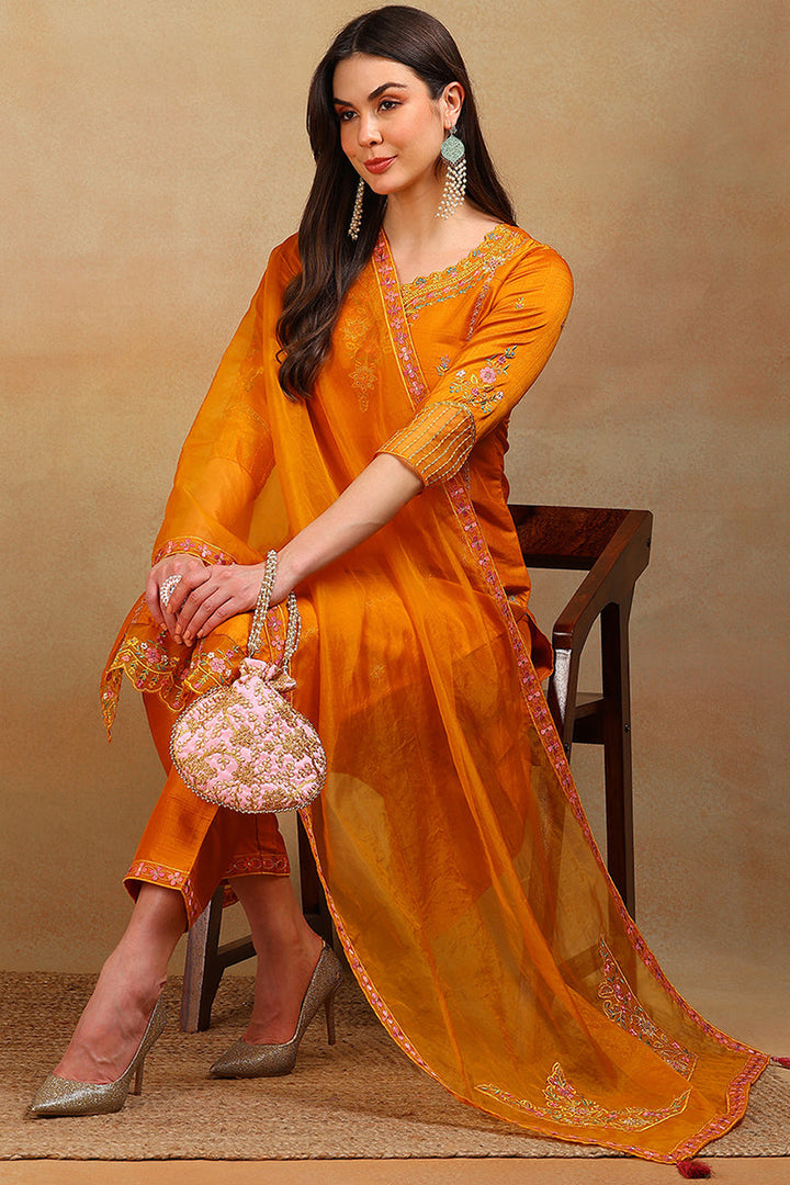 ZERESOUQ-Mustard-Silk-Blend-Solid-Embroidered-3-Piece-Kurta-Set