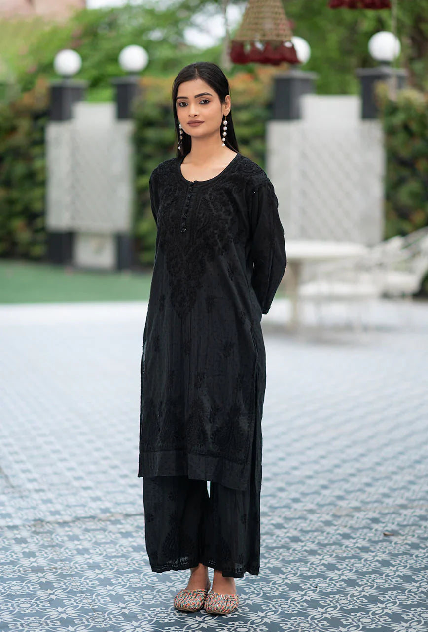 ZERESOUQ-Patola-Black-Dobby-Cotton-Thread-Work-2-Piece-Kurta-Set
