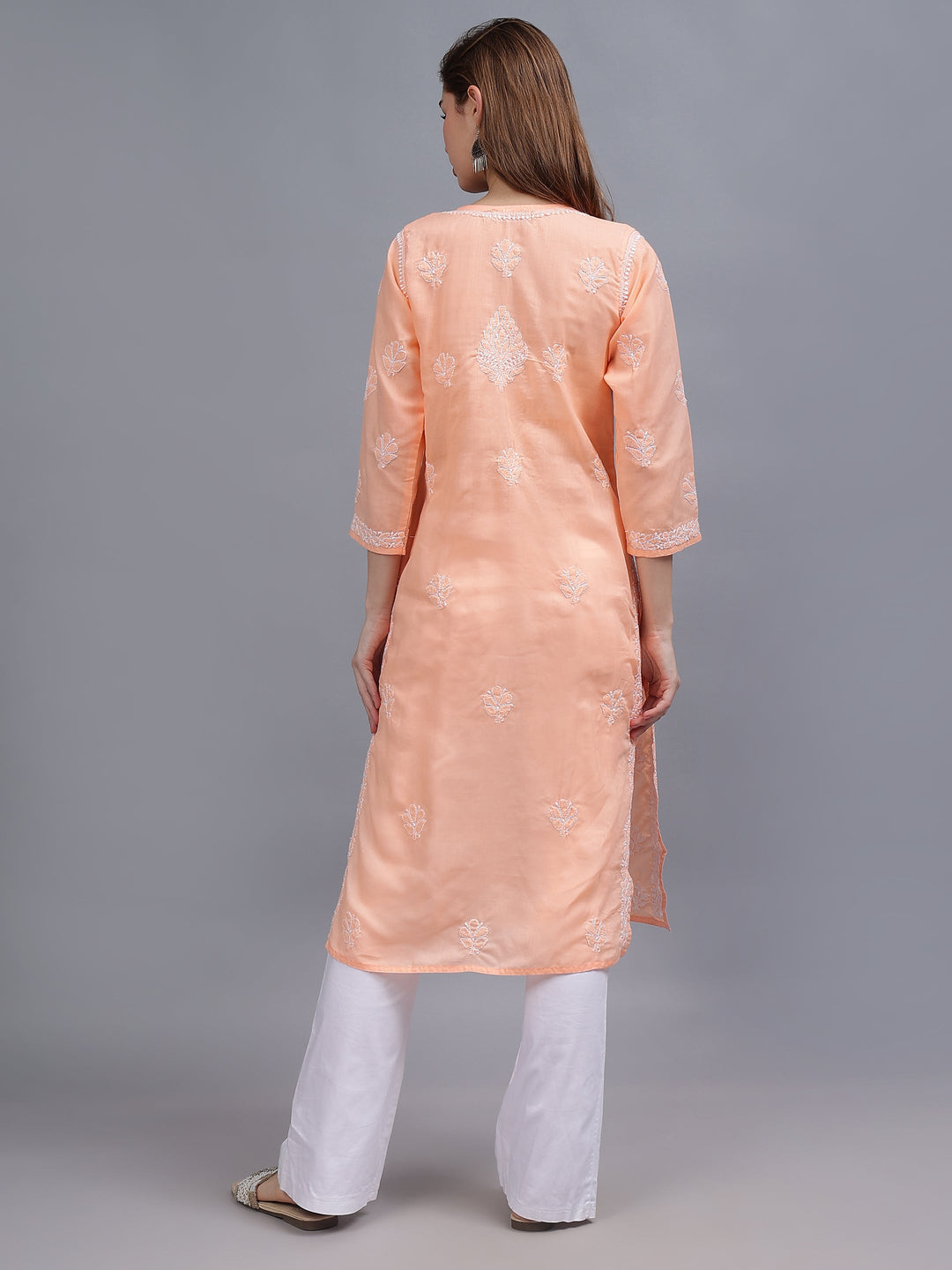Peach-&-White-Cotton-Embroidered-Chikankari-Kurti