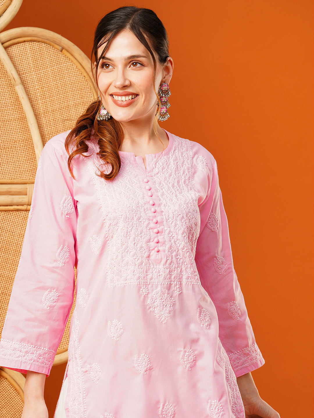 Pink-Cotton-Embroidered-Chikankari-Kurta