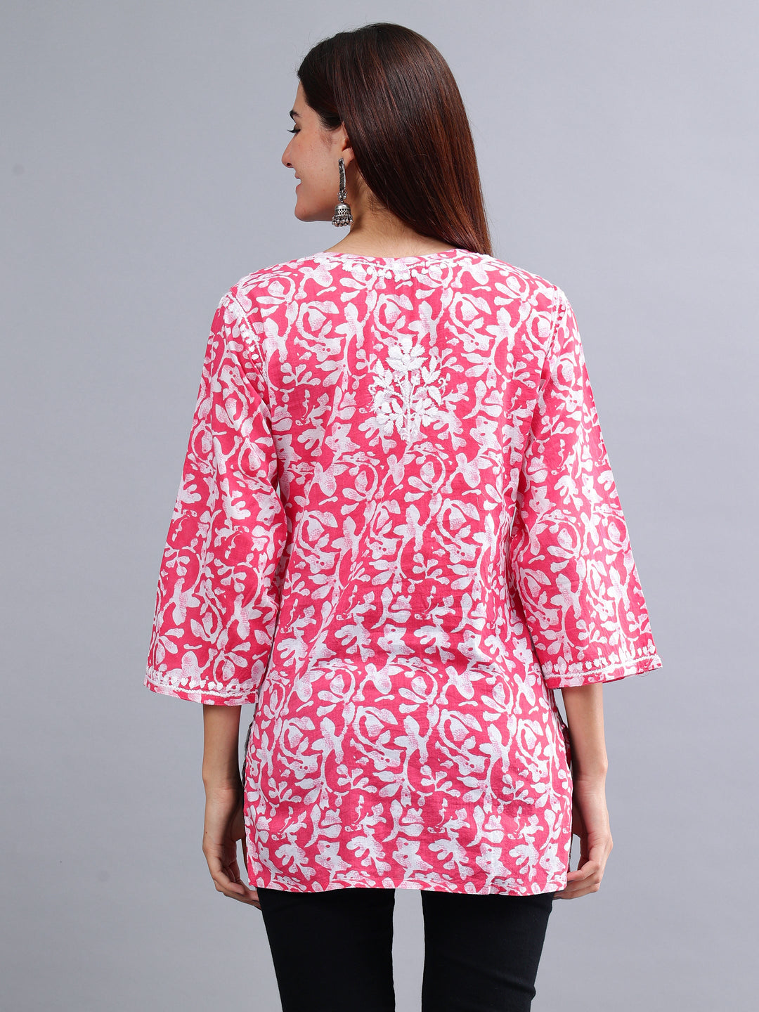 Pink-Cotton-Embroidered-Chikankari-Short-Tunic