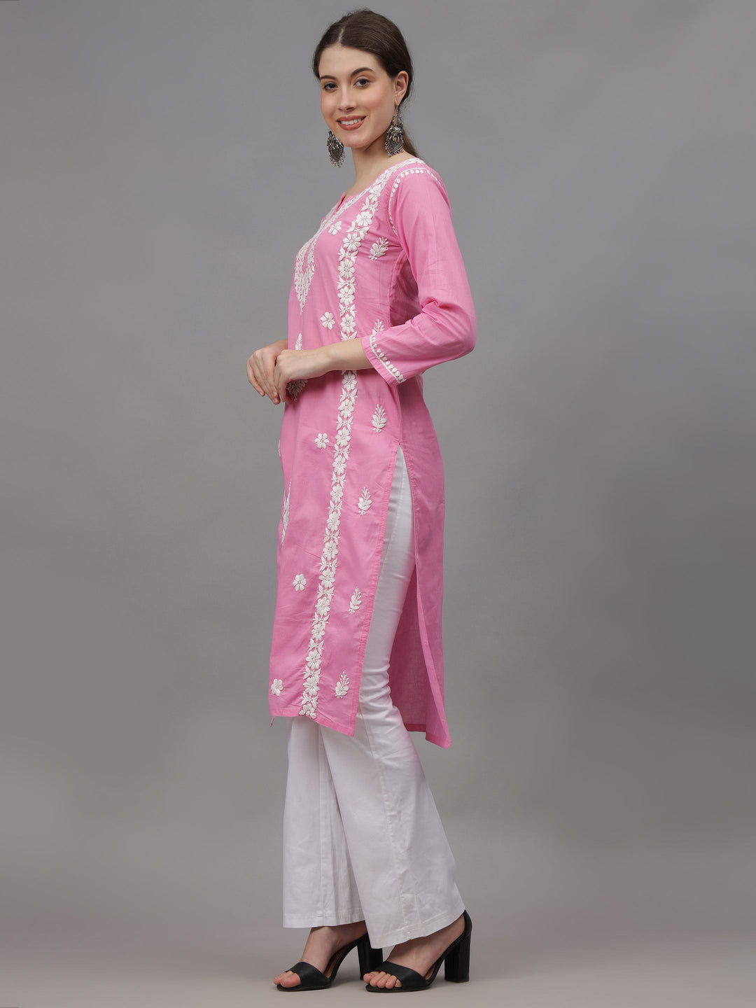 Pink-Cotton-Embroidered-Chikankari-Straight-Kurti