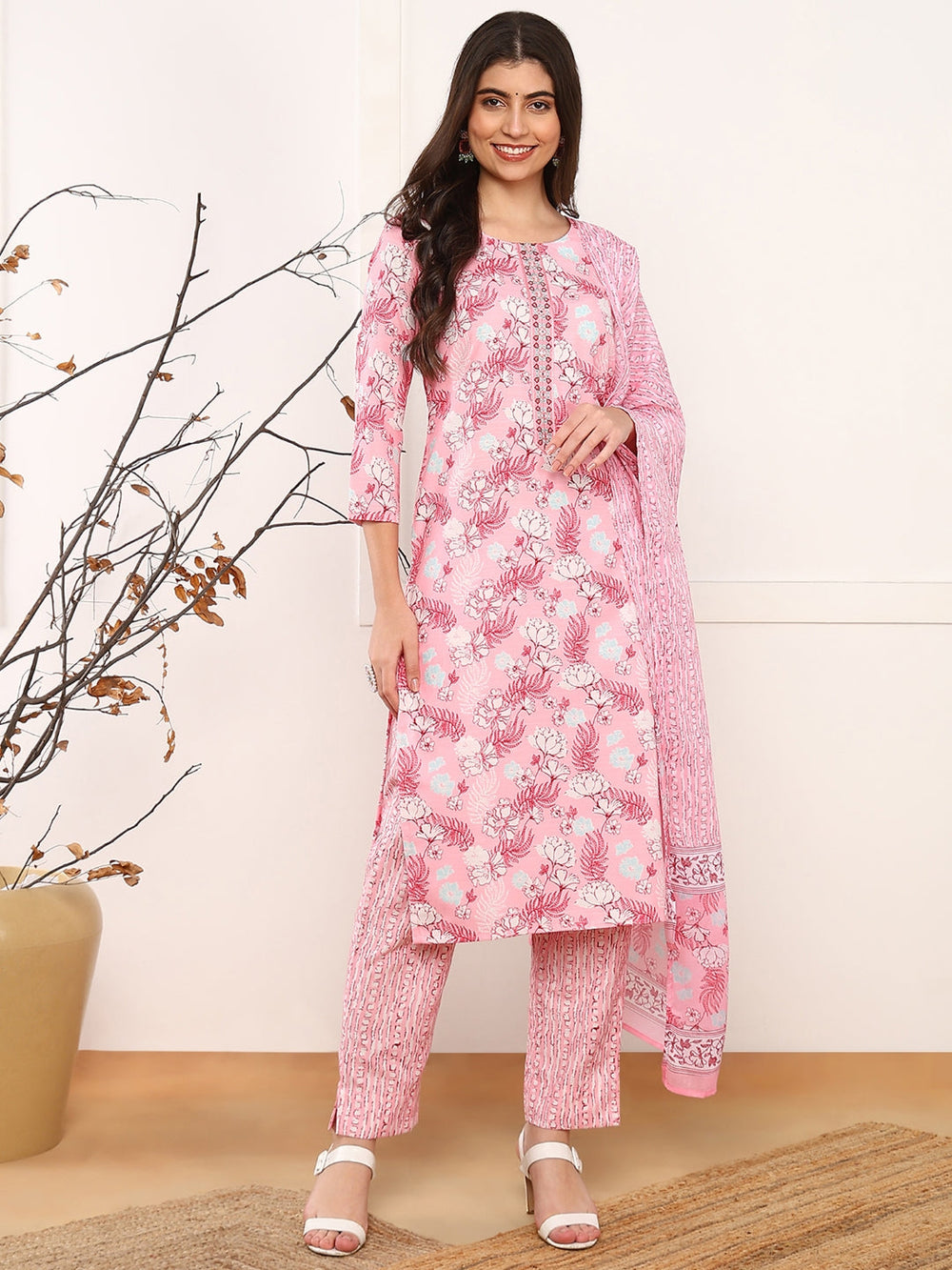 ZERESOUQ-Pink-Poly-Rayon-Floral-Printed-3-Piece-Kurta-Set