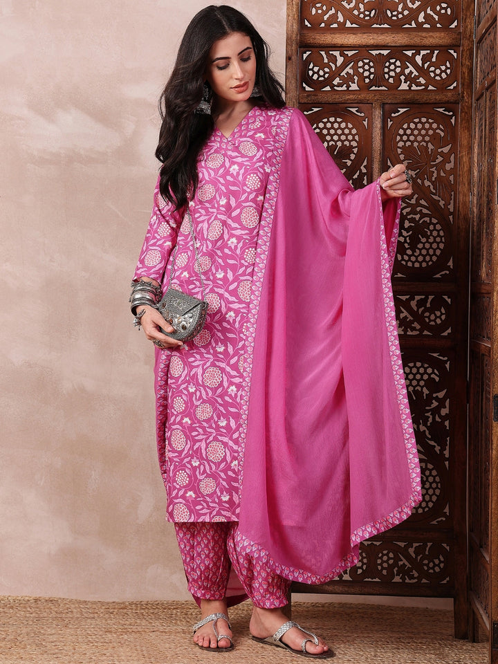 ZERESOUQ-Pink-Rayon-Blend-Floral-Printed-Kurta-Salwar-With-Dupatta