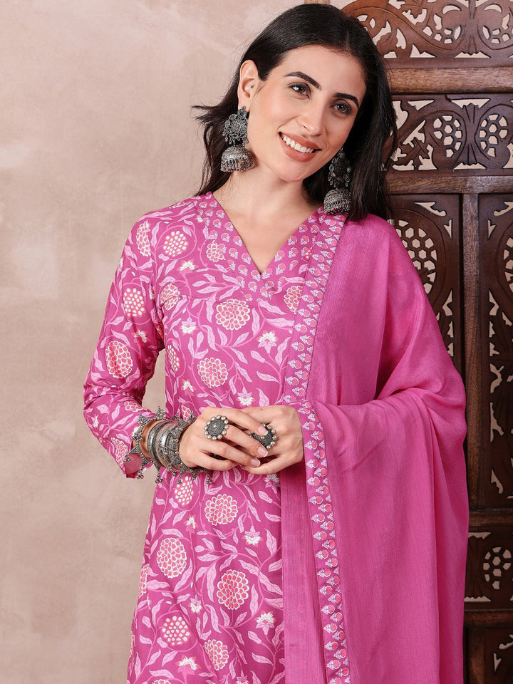 ZERESOUQ-Pink-Rayon-Blend-Floral-Printed-Kurta-Salwar-With-Dupatta