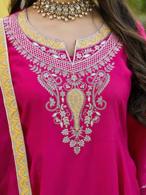 Pink-Silk-Blend-Embroidered-3-Piece-Kurta-Set