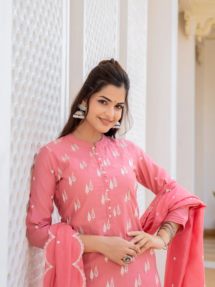 ZERESOUQ-Pink-Silk-Blend-Solid-Embroidered-Straight-3-Piece-Kurta-Set