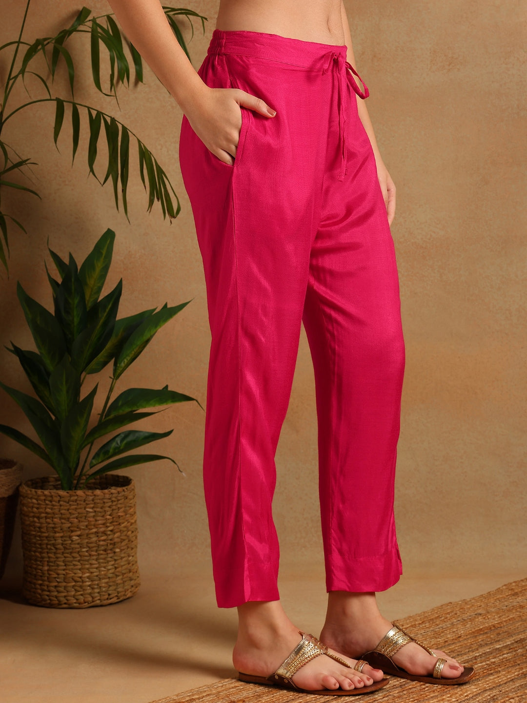 ZERESOUQ-Pink-Silk-Ethnic-Motifs-Woven-Design-3-Piece-Kurta-Set