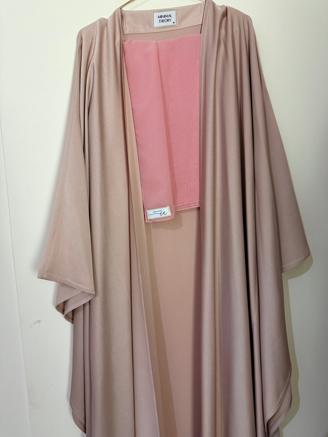 Pink-Satin-Farasha-Abaya-With-Sheila