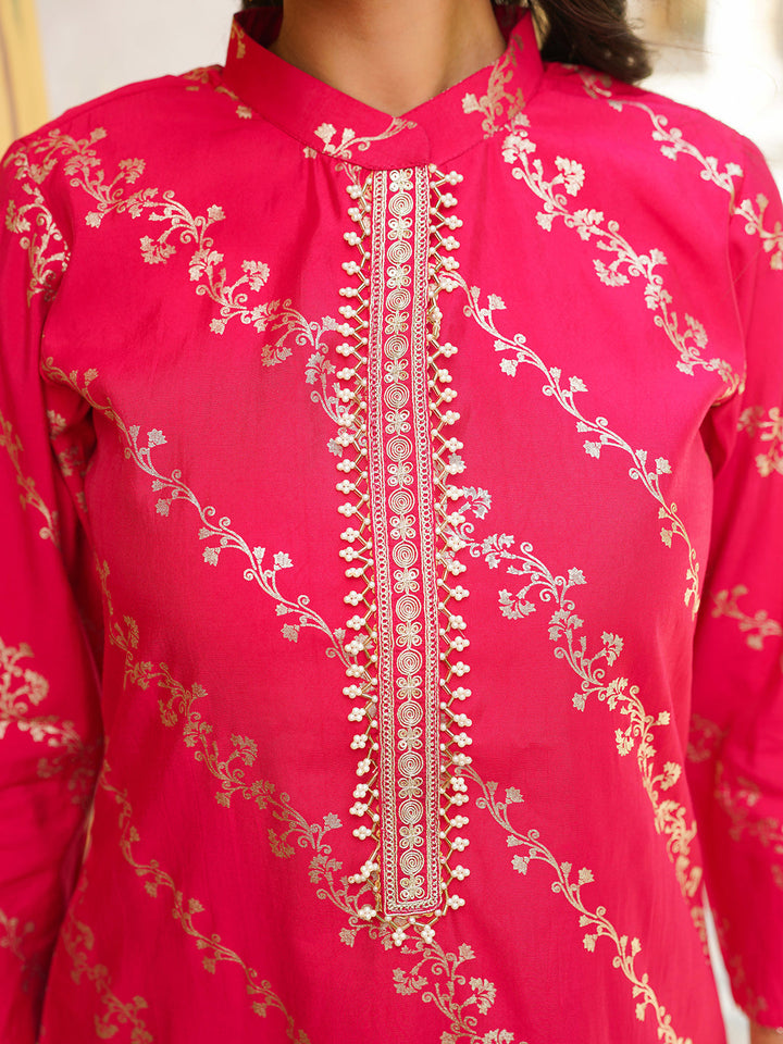 Pink-Silk-Blend-Floral-Printed-3-Piece-Kurta-Set
