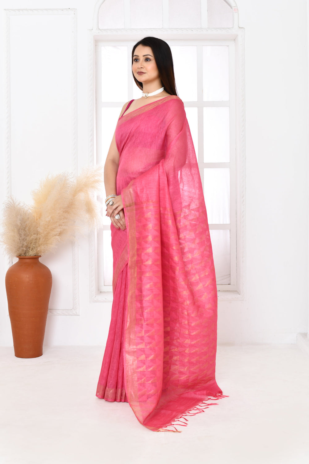 Pink-Tussar-Linen-Handloom-Saree-With-Woven-Zari-Pallu
