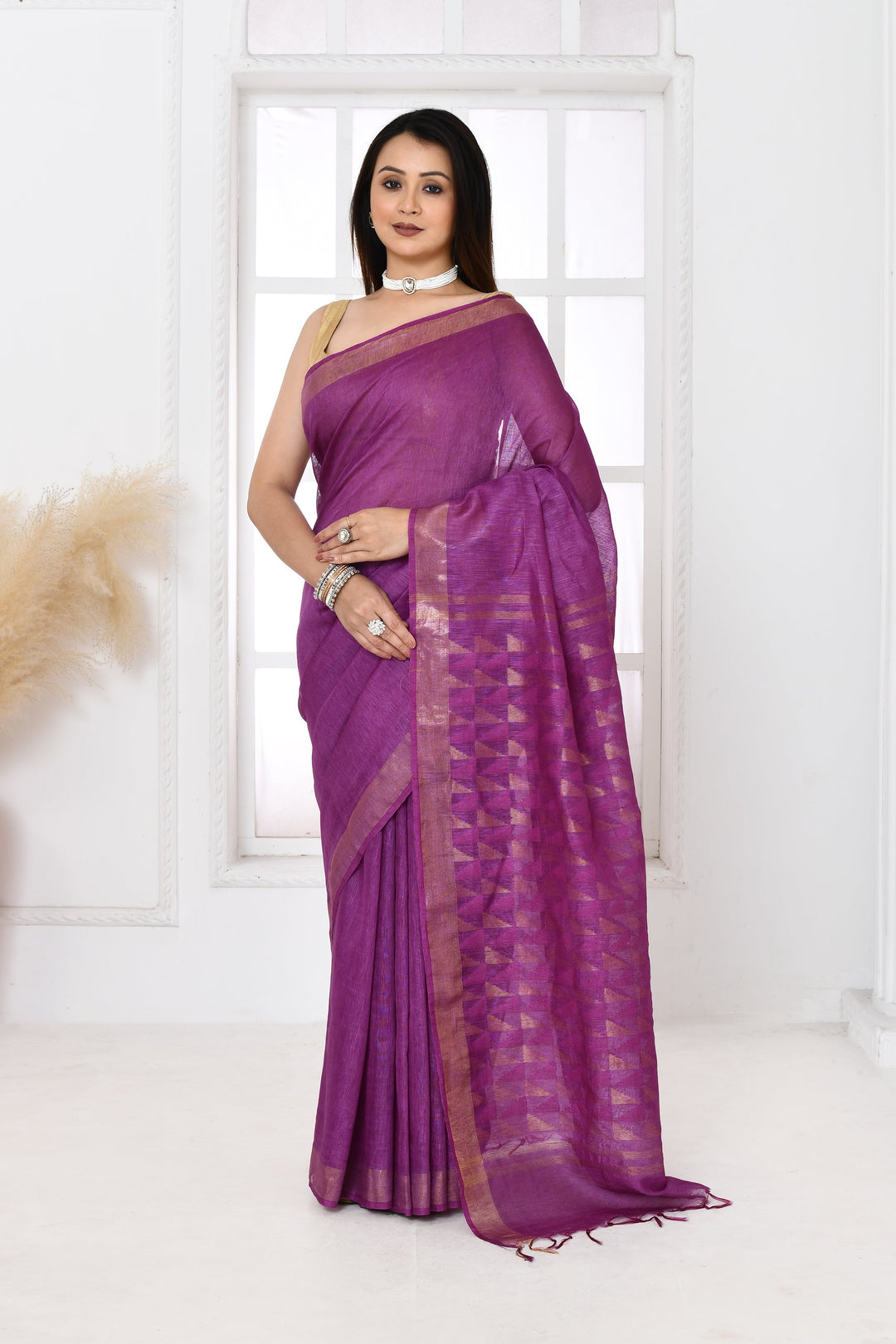 Purple-Tussar-Linen-Handloom-Saree-With-Woven-Zari-Pallu