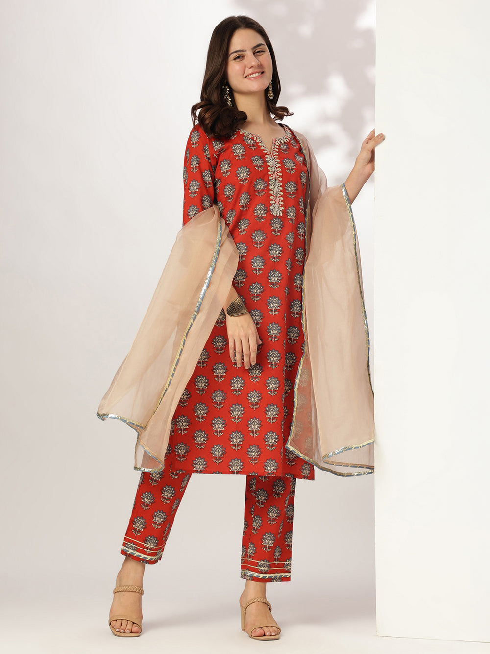 Red-Cotton-Straight-Floral-Printed-3-Piece-Kurta-Set