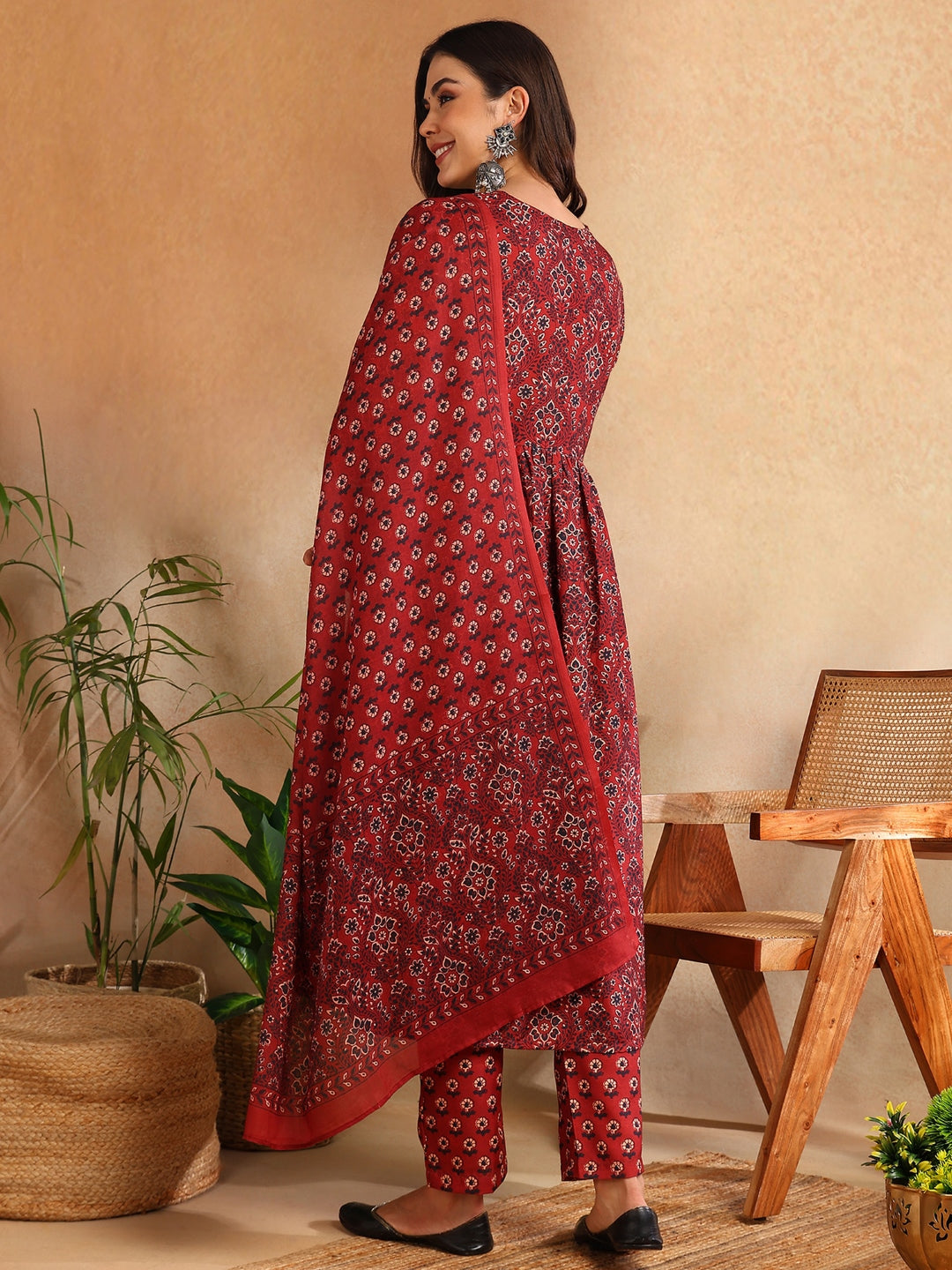 ZERESOUQ-Red-Rayon-Blend-Floral-Printed-A-Line-3-Piece-Kurta-Set