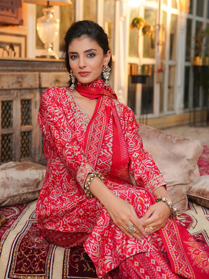 Red-Silk-Blend-Ikat-Embroidered-3-Piece-Kurta-Set