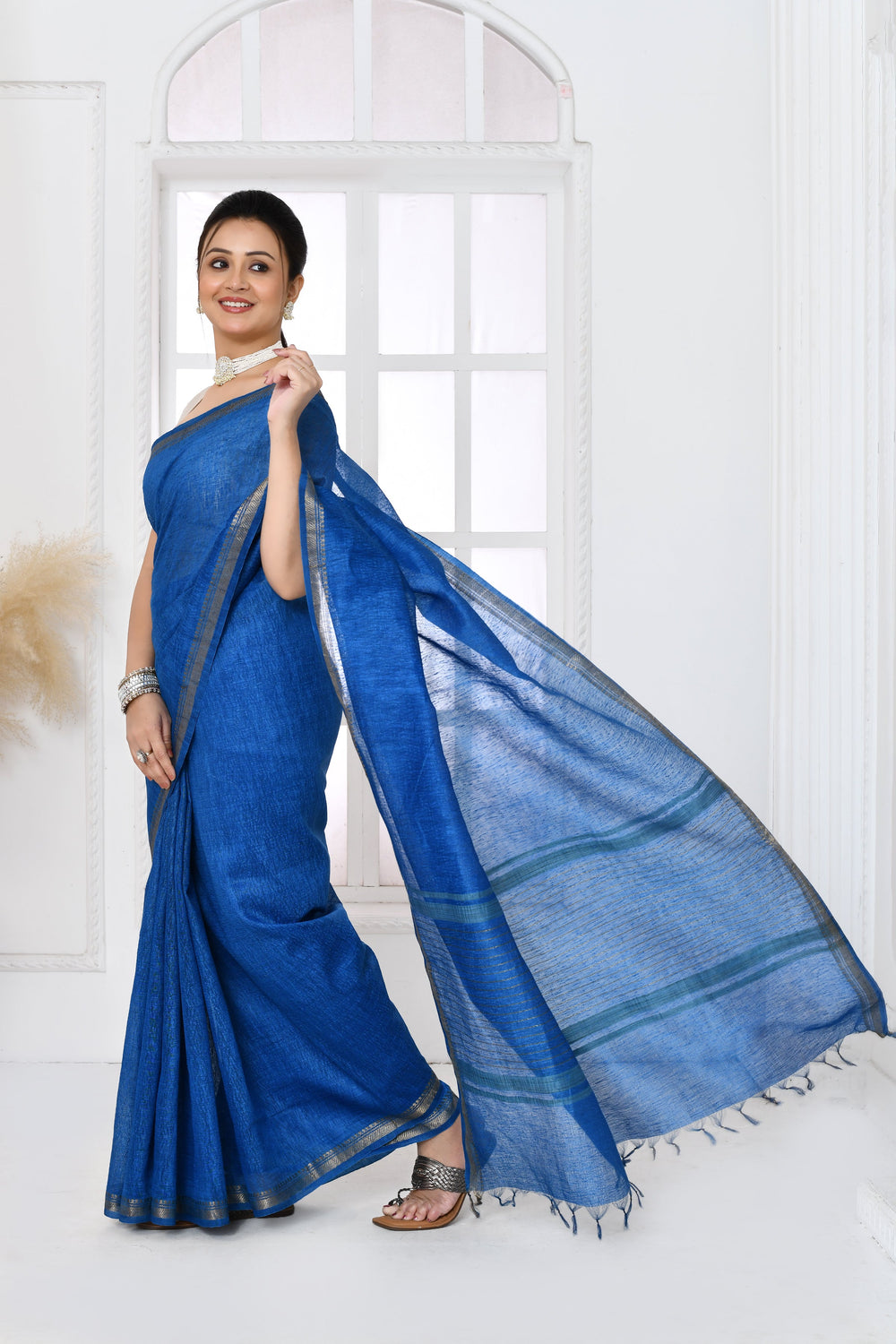 Royal-Blue-Tussar-Linen-Handloom-Saree