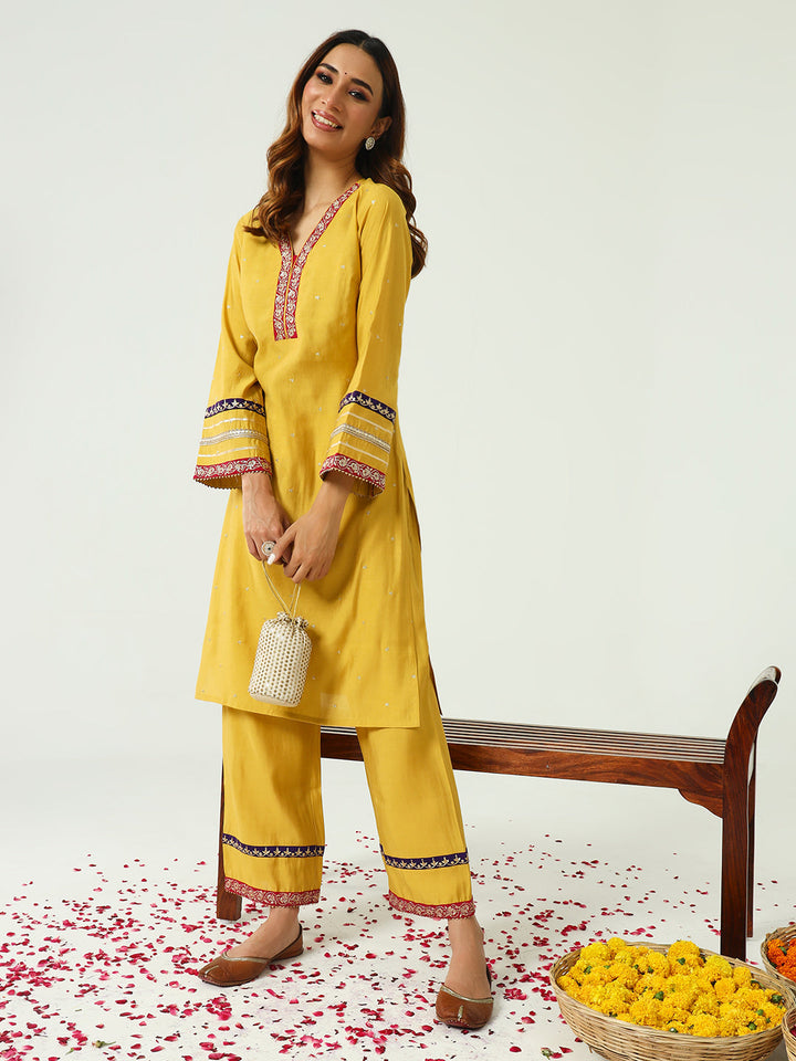 Yellow-Chanderi-Straight-2-Piece-Kurta-Set-Set