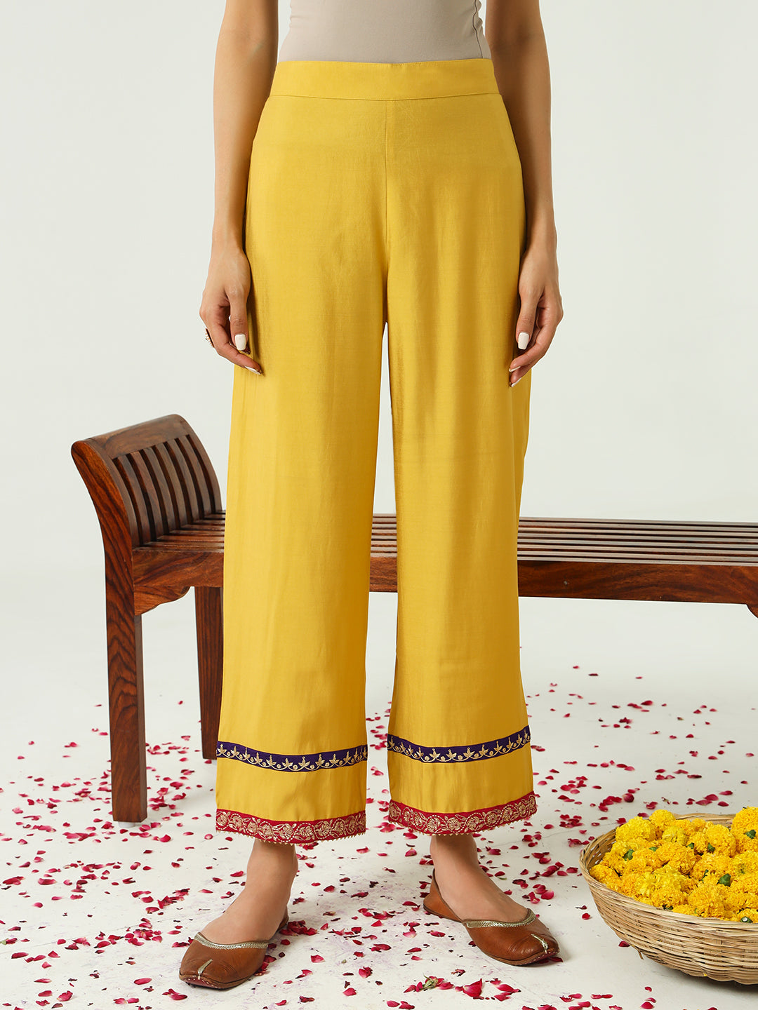 Yellow-Chanderi-Straight-2-Piece-Kurta-Set-Set