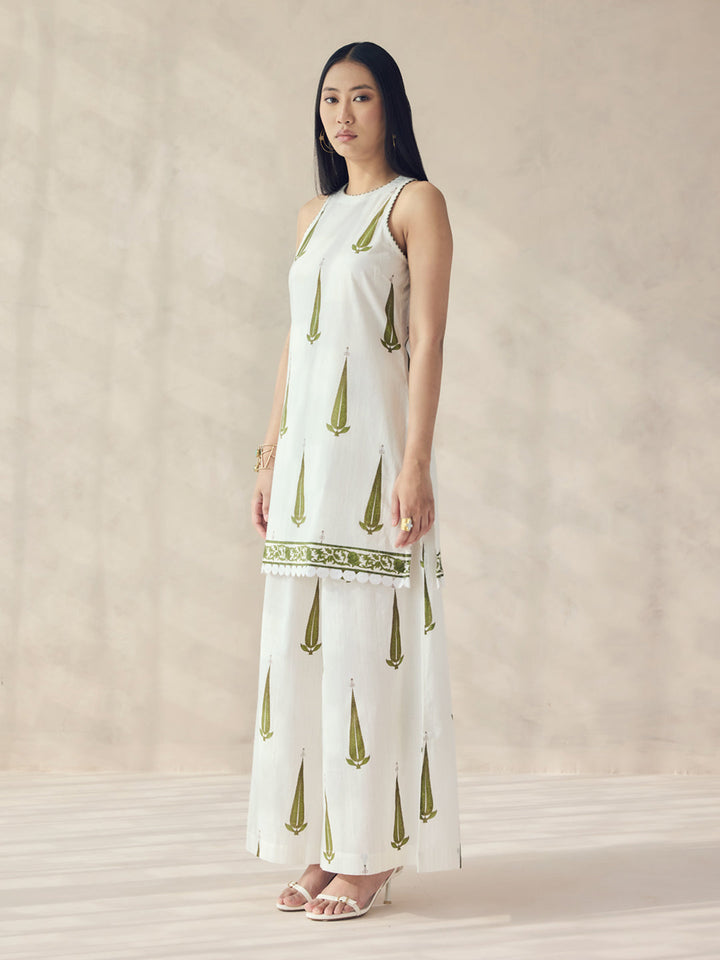 Off-White-Cotton-Printed-Sleeveless-2-Piece-Kurta-Set