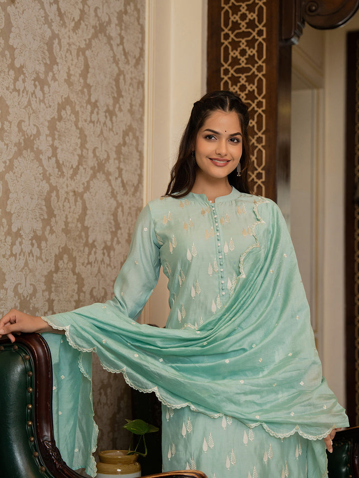 ZERESOUQ-Sea-Green-Silk-Blend-Embroidered-Straight-3-Piece-Kurta-Set