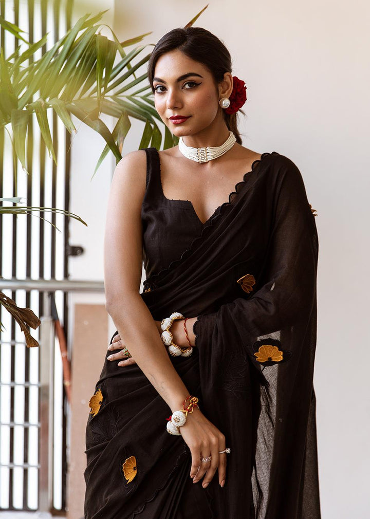 Tara-Black-Embossed-Embroidered-Pre-Draped-Saree