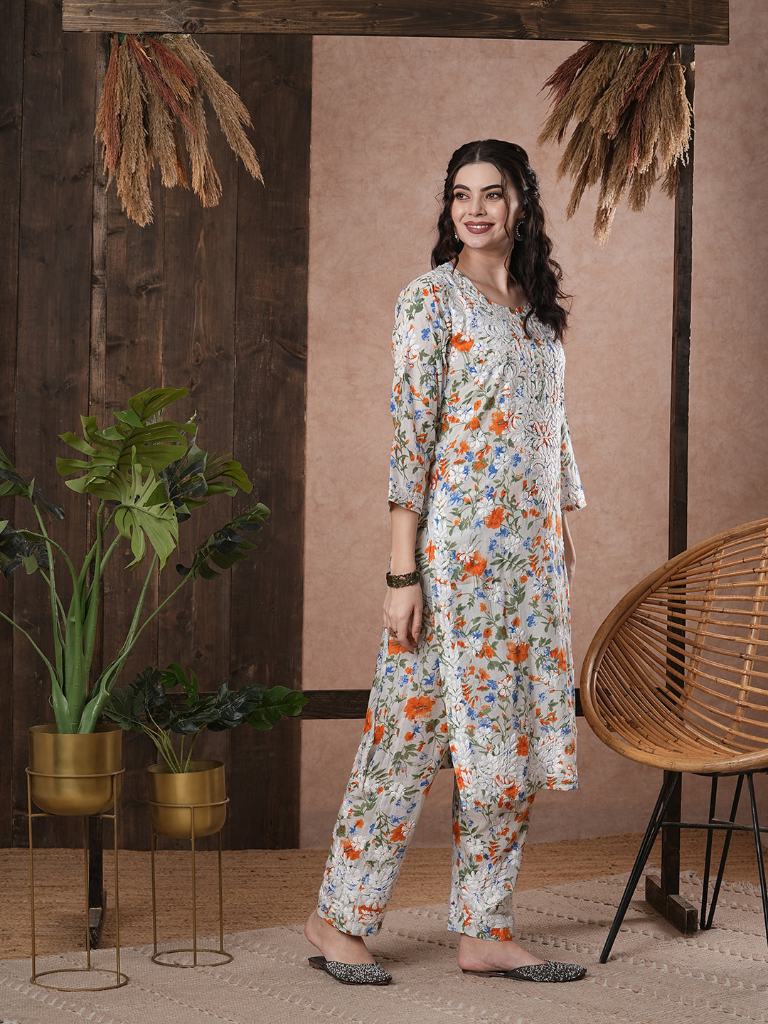 White-&-Blue-Mulmul-Cotton-Chikankari-2-Piece-Kurta-Set