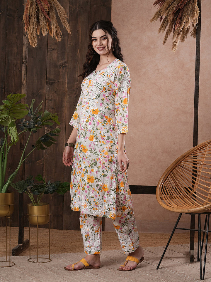 White-&-Pink-Mulmul-Cotton-Chikankari-2-Piece-Kurta-Set