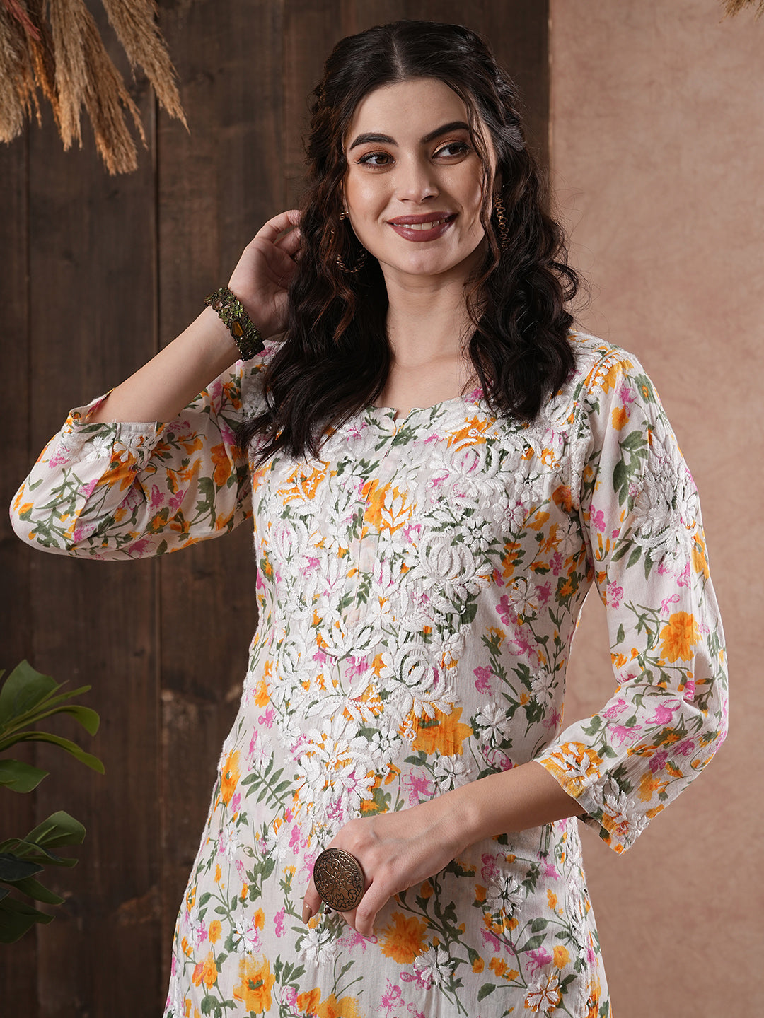 White-&-Pink-Mulmul-Cotton-Chikankari-2-Piece-Kurta-Set