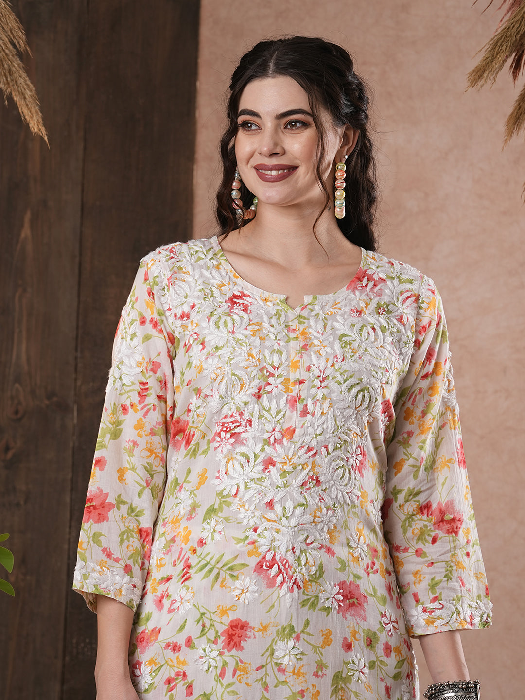 White-&-Red-Mulmul-Cotton-Chikankari-2-Piece-Kurta-Set