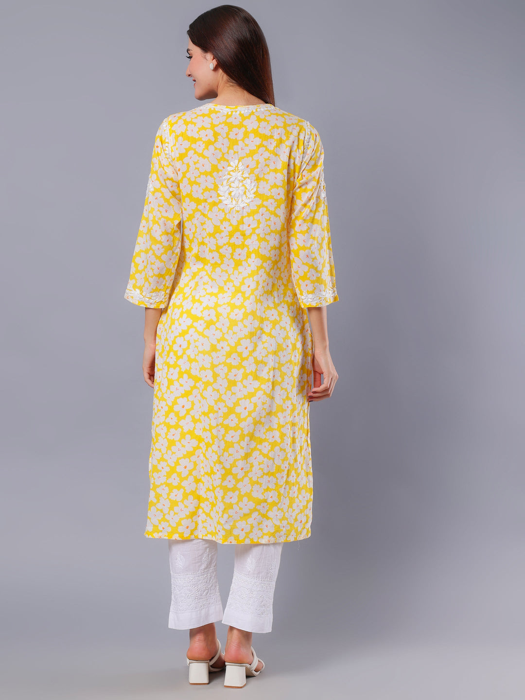 Yellow-Mulmul-Embroidered-Chikankari-Kurti