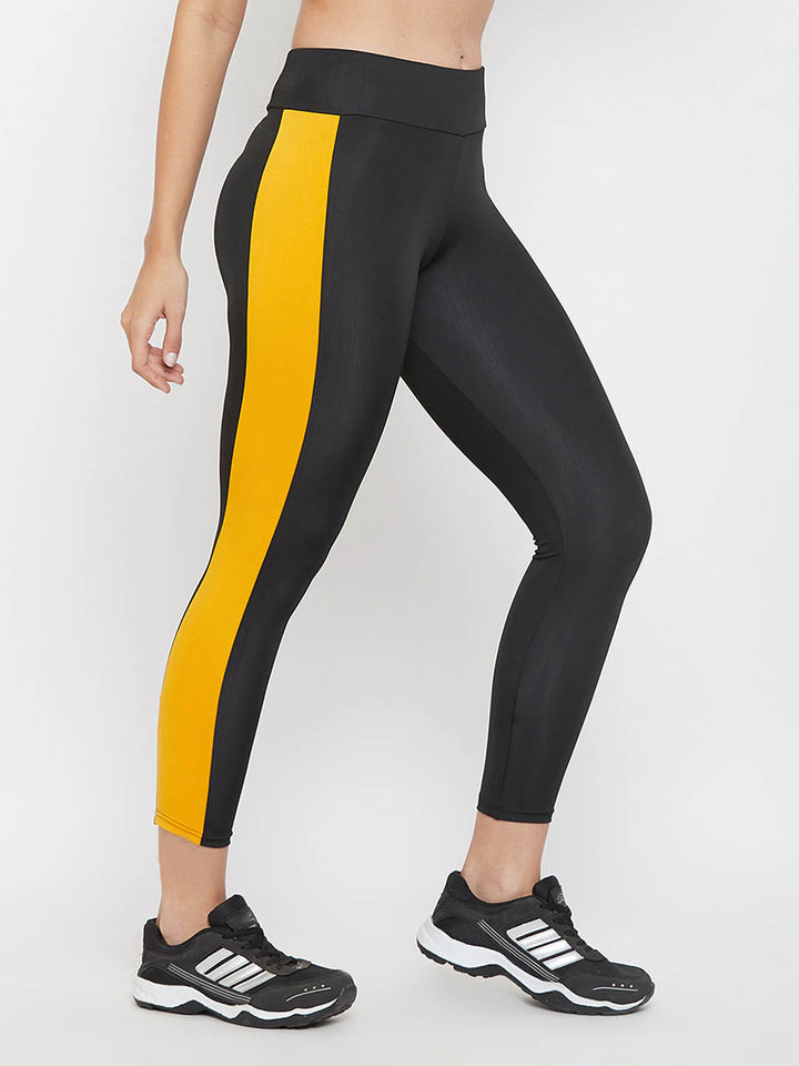 Activewear Ankle Length Tights In Black