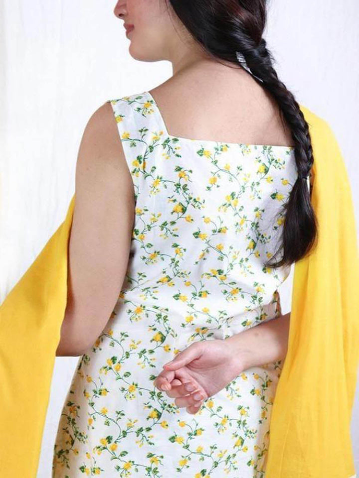 Basantah-Sleevless-Kurta-Set-(Set-Of-3)