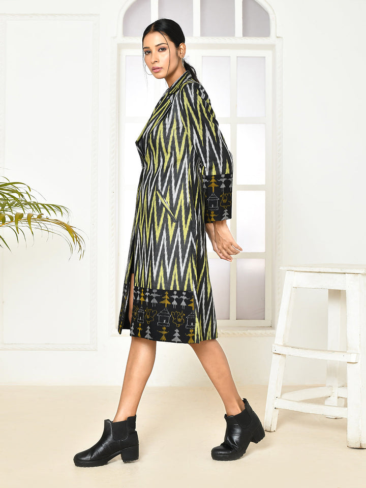 ZERESOUQ-Bia-Black-Handloom-Ikkat-Printed-Trench-Coat