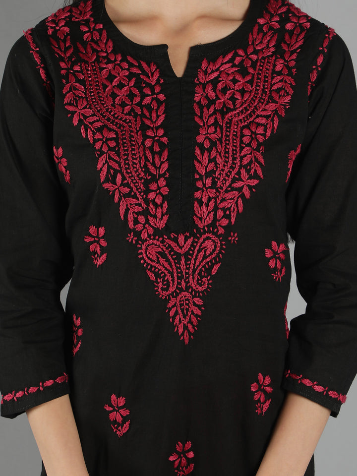 Black-Chikan-Kurta-in-Magenta-Thread-Work