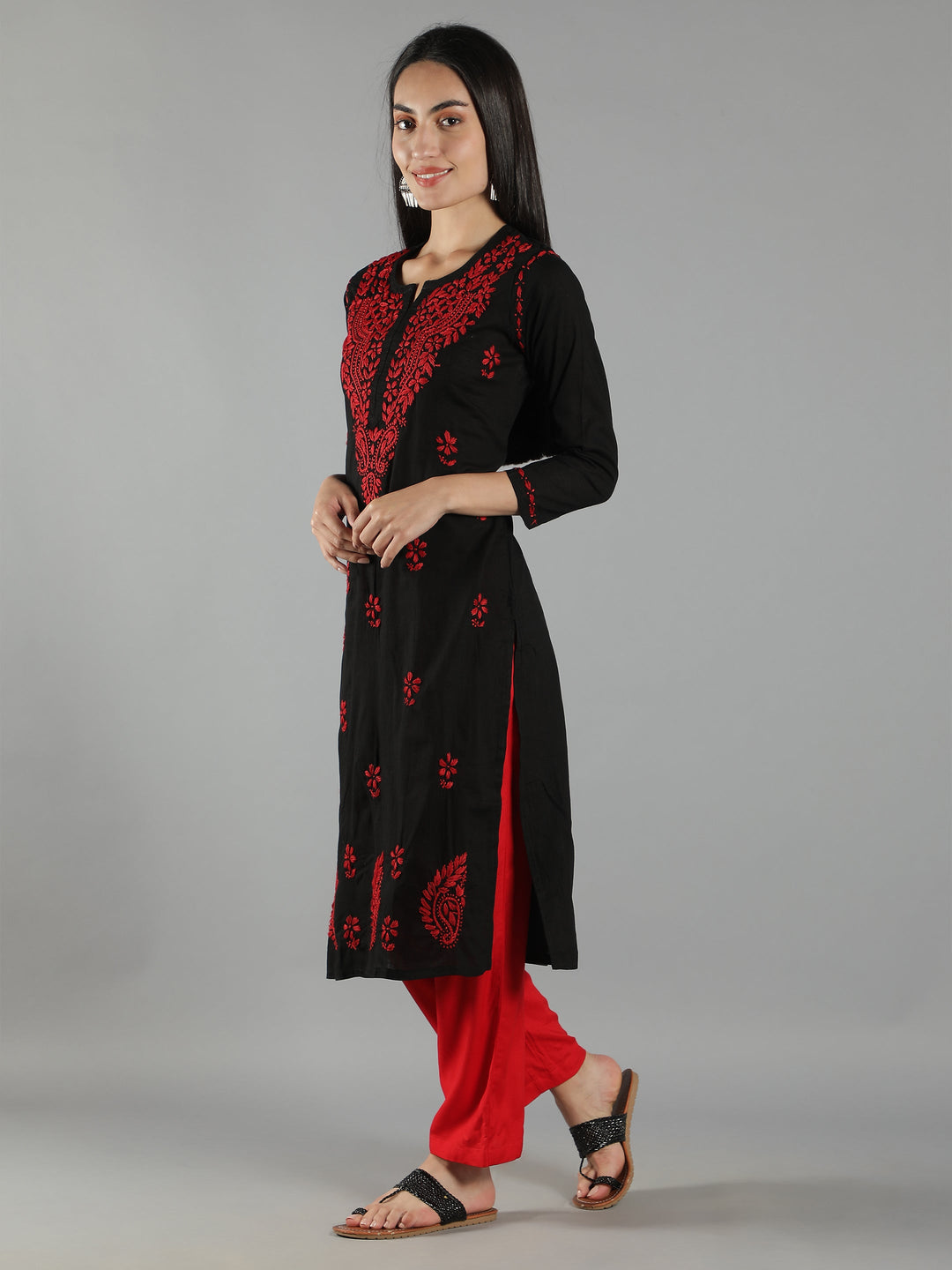 Black-Cotton-Chikan-Kurta-in-Red-Embroidery