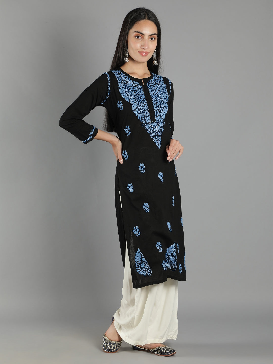 Black-Cotton-Embroidered-Chikankari-Kurta
