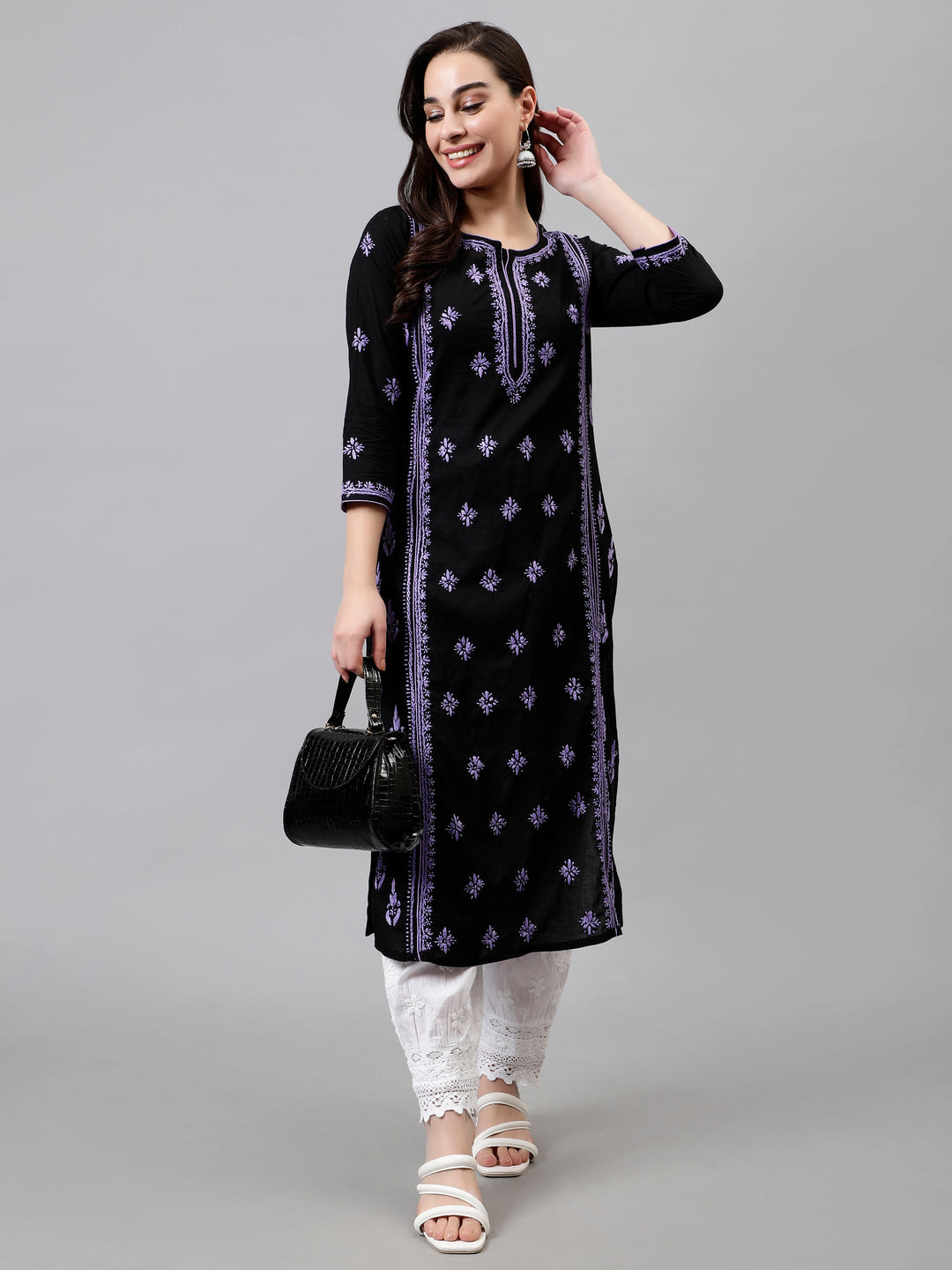 Black-Cotton-Hand-Embroidered-Chikankari-Kurti