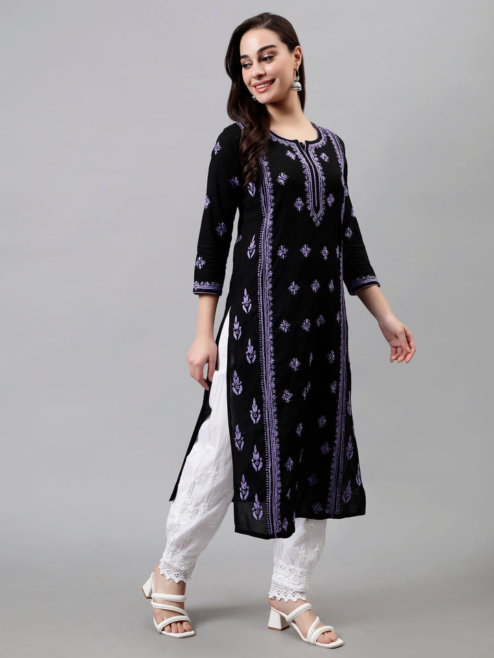 Black-Cotton-Hand-Embroidered-Chikankari-Kurti