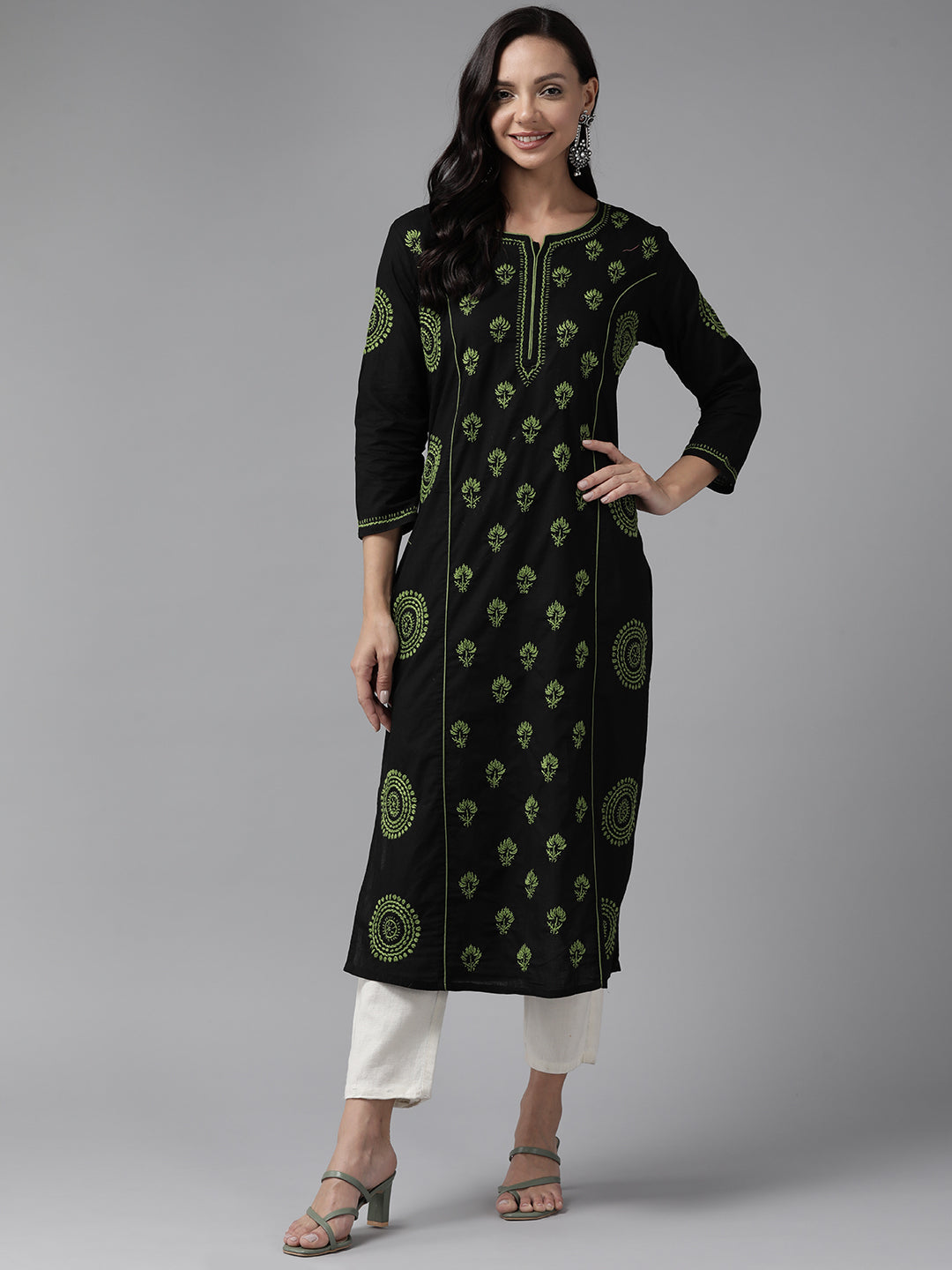 Black & Green Cotton Artisan Embroidered Chikankari Kurta
