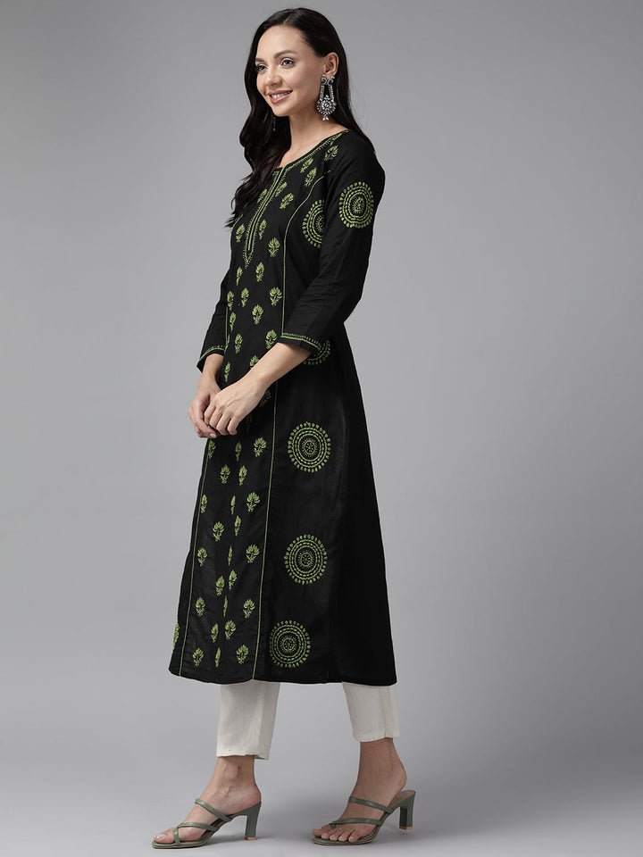 Black & Green Cotton Artisan Embroidered Chikankari Kurta