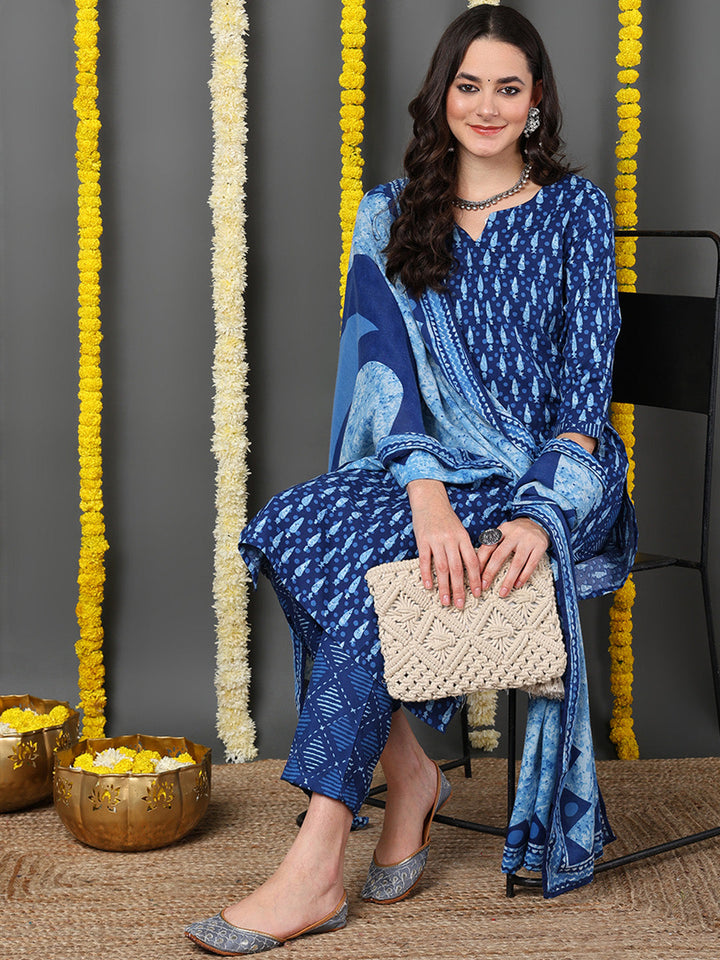 ZERESOUQ-Blue-Cotton-Blend-Ethnic-Motifs-Printed-Straight-Kurta-Trouser-With-Dupatta