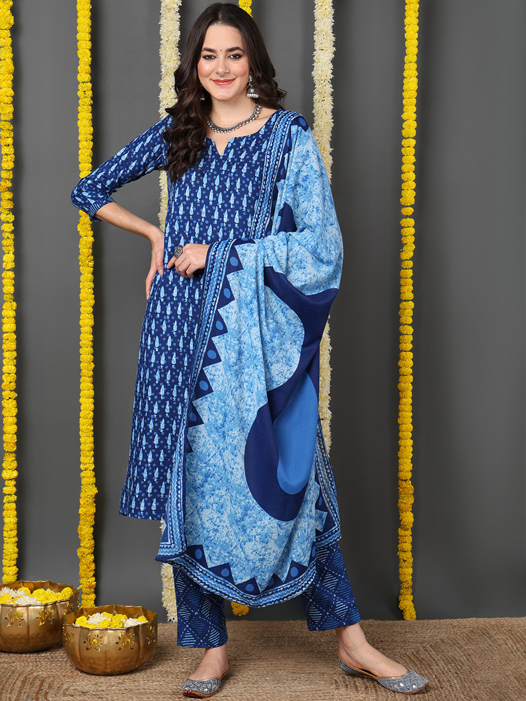 ZERESOUQ-Blue-Cotton-Blend-Ethnic-Motifs-Printed-Straight-Kurta-Trouser-With-Dupatta