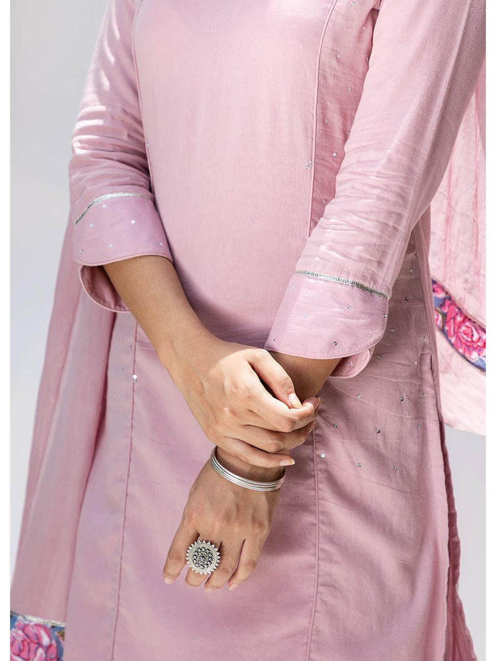 Gulabi-Sequence-Kurta-&-Pant-Set-(Set-Of-3)