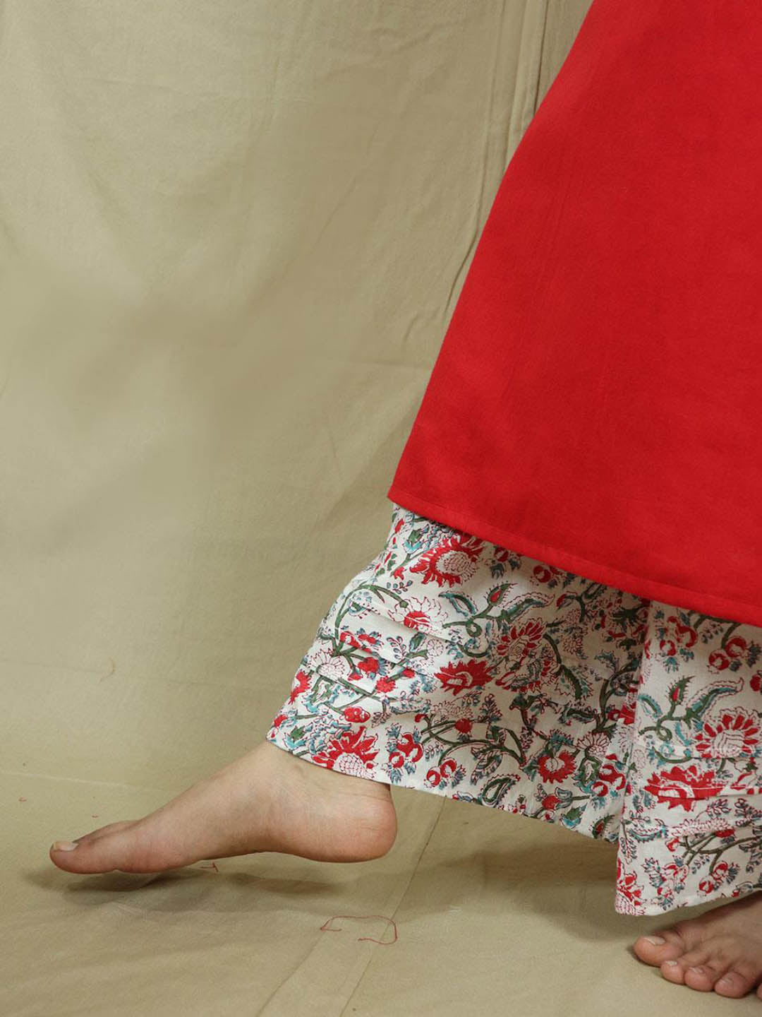Red-Loose-Kurta-With-Palazzo-(Set-Of-3)