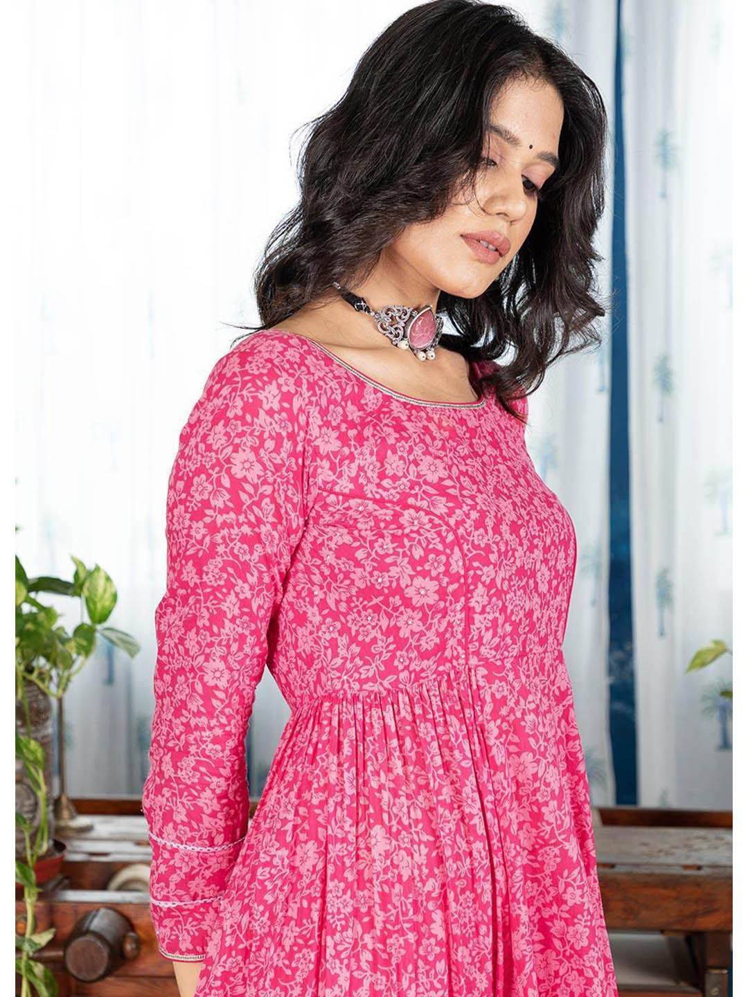 Moh-Pink-Side-Gather'S-Anarkali-(Set-Of-3)
