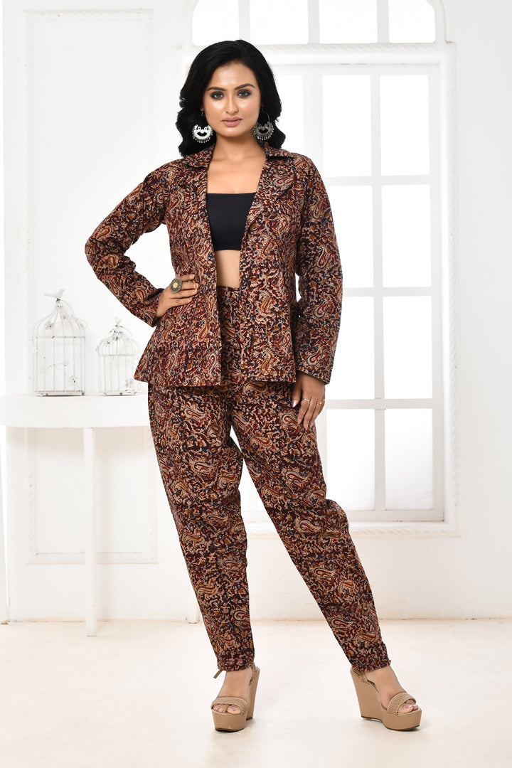 ZERESOUQ-Dark-Coffee-&-Black-Kalamkari-Printed-Co-Ord-Set