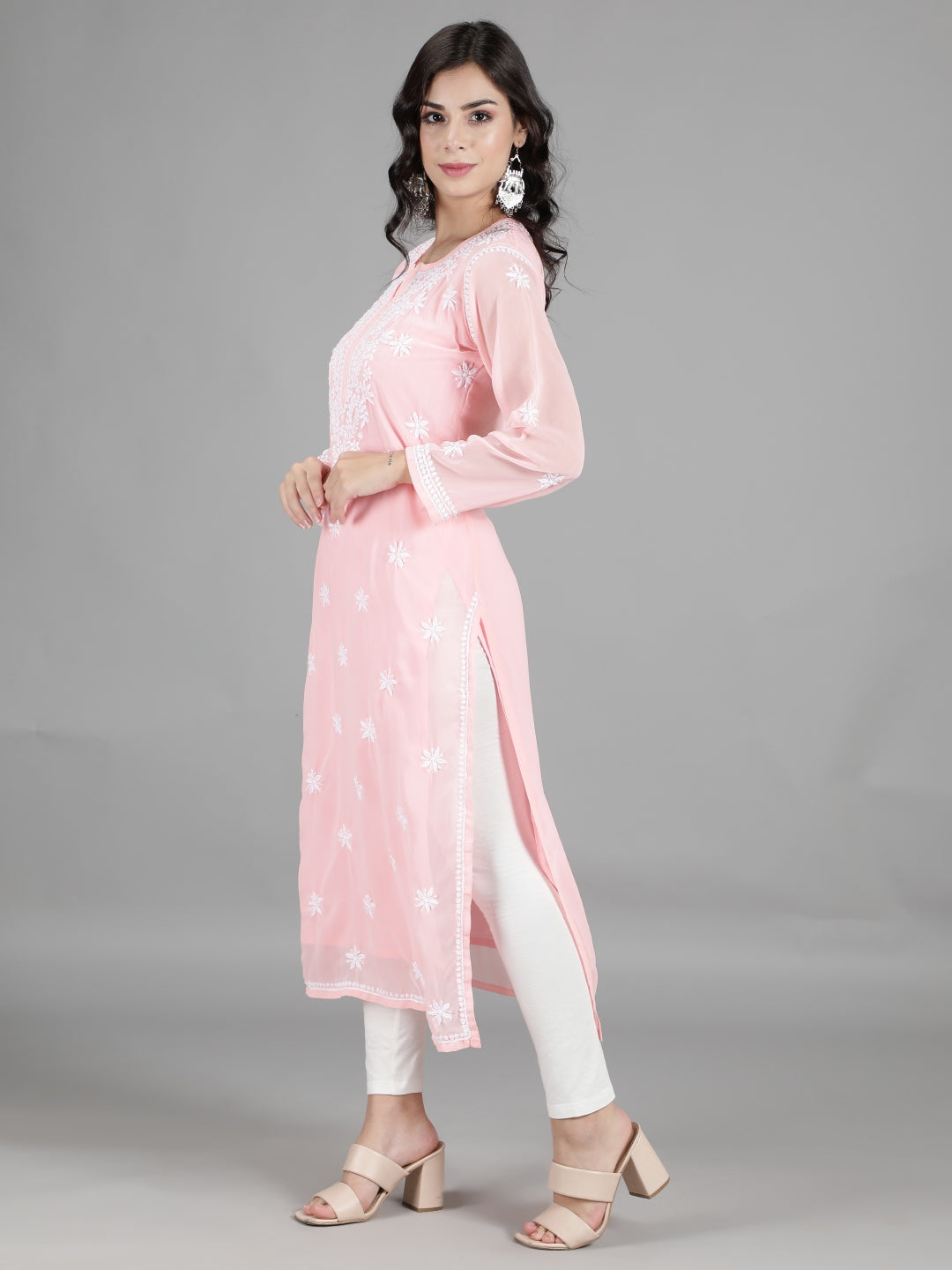 Embroidered-Pink-Lucknowi-Chikan-Kurti