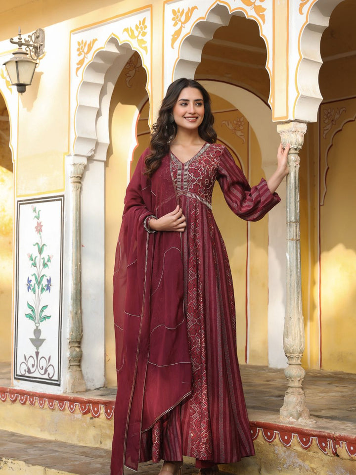 Farah-Wine-Printed-Flared-Gown-With-Dupatta