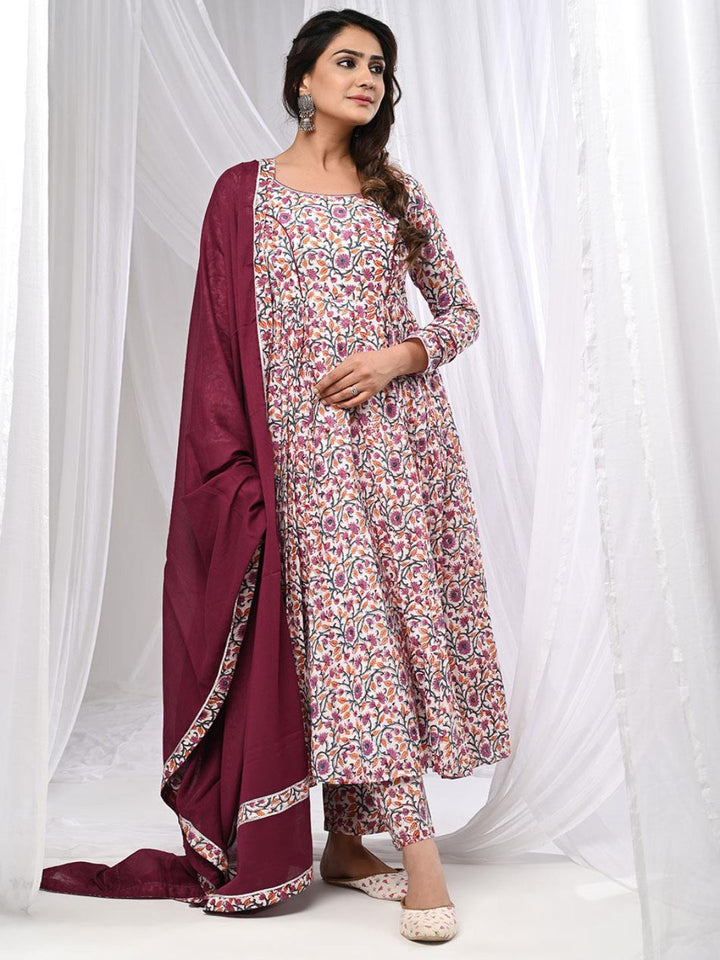 Fulwari-Anarkali-Kurta-&-Pant-With-Dupatta