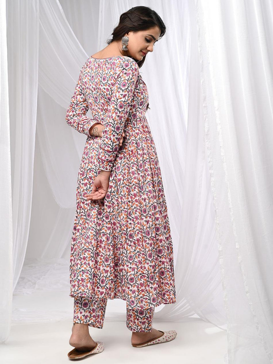 Fulwari-Anarkali-Kurta-&-Pant-With-Dupatta